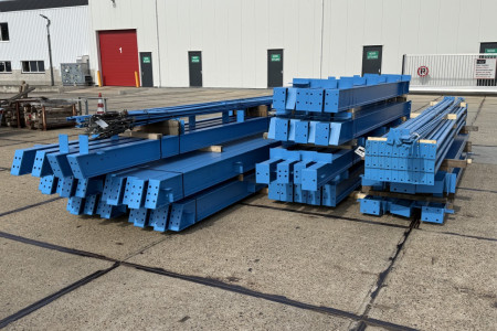 15.00 x 55.00m (825m²)
